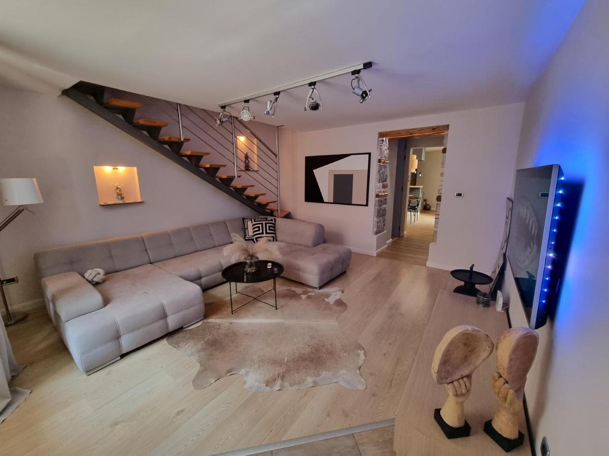 Apartment Arena Design With Free Private Parking And With A Terrace
