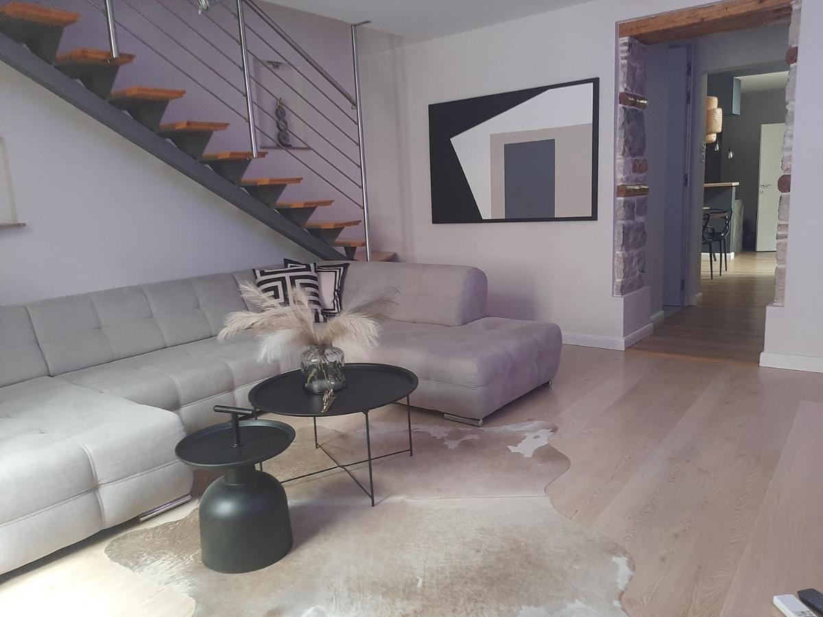 Arena Design With Free Private Parking And With A Terrace Apartment Pula